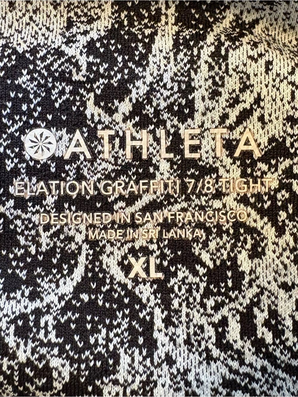 Athleta Elation Graffiti 7/8 Tight XL Floral Print Yoga Leggings Athleisure - Picture 3 of 12